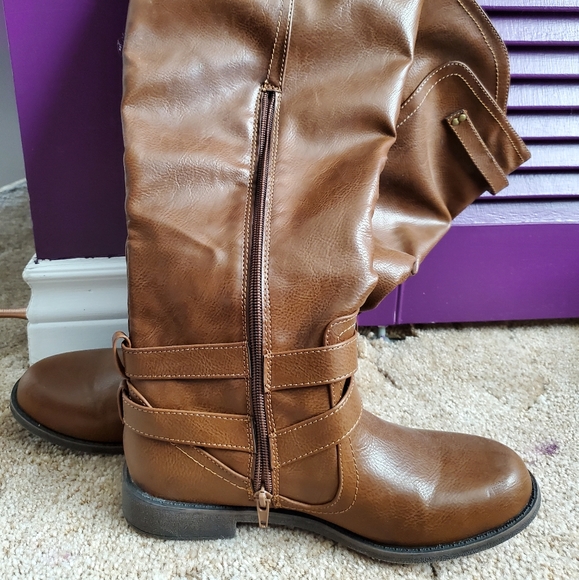 Just Fab Knee High Boots - Picture 2 of 3